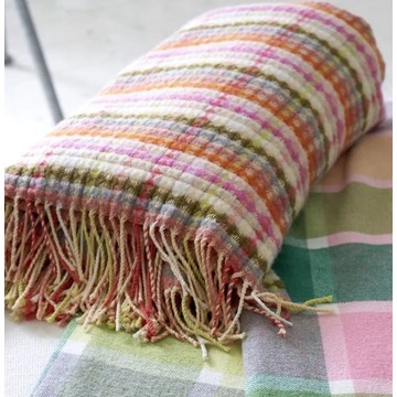 MARANO PEONY THROW BLDG0299 live