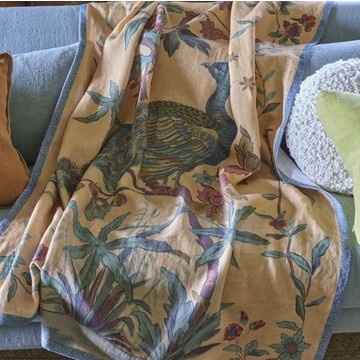 PEACOCK TOILE 2