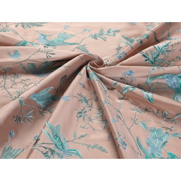 Hummingbirds Silk Blush F125/1001