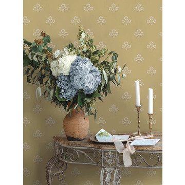 91993-Isadora-Roomshot-ochre-