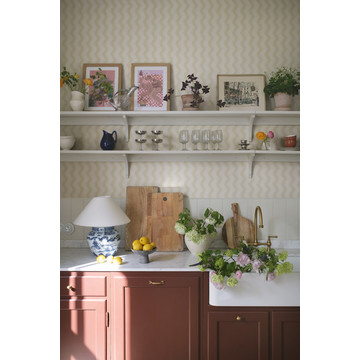 S10472_Erik_Yellow_Sandberg-Wallpaper_interior2