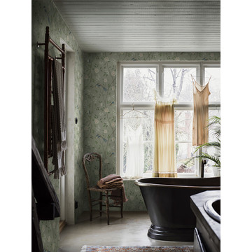 1903_ParadiseBirds_Roomshot_1_PR