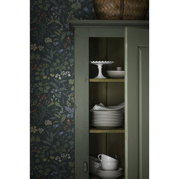 Flora_Image_Roomshot_DiningArea_Item_4181_PR